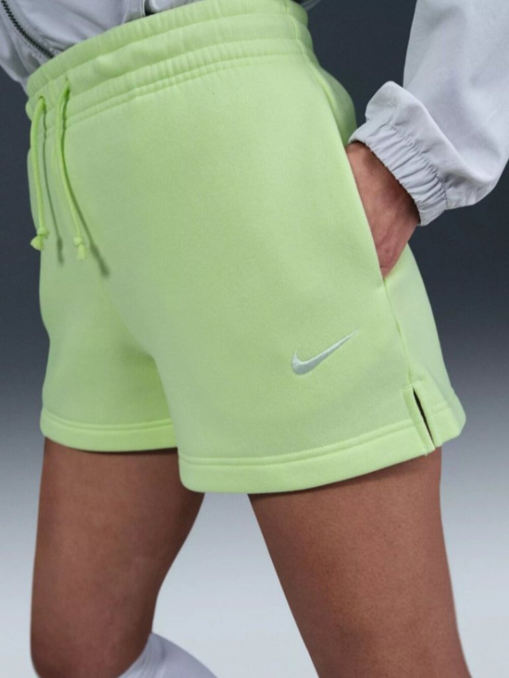 Nike Women's Sportswear Phoenix Mid-Rise 4" Shorts Light Liquid Lime size XS NWT